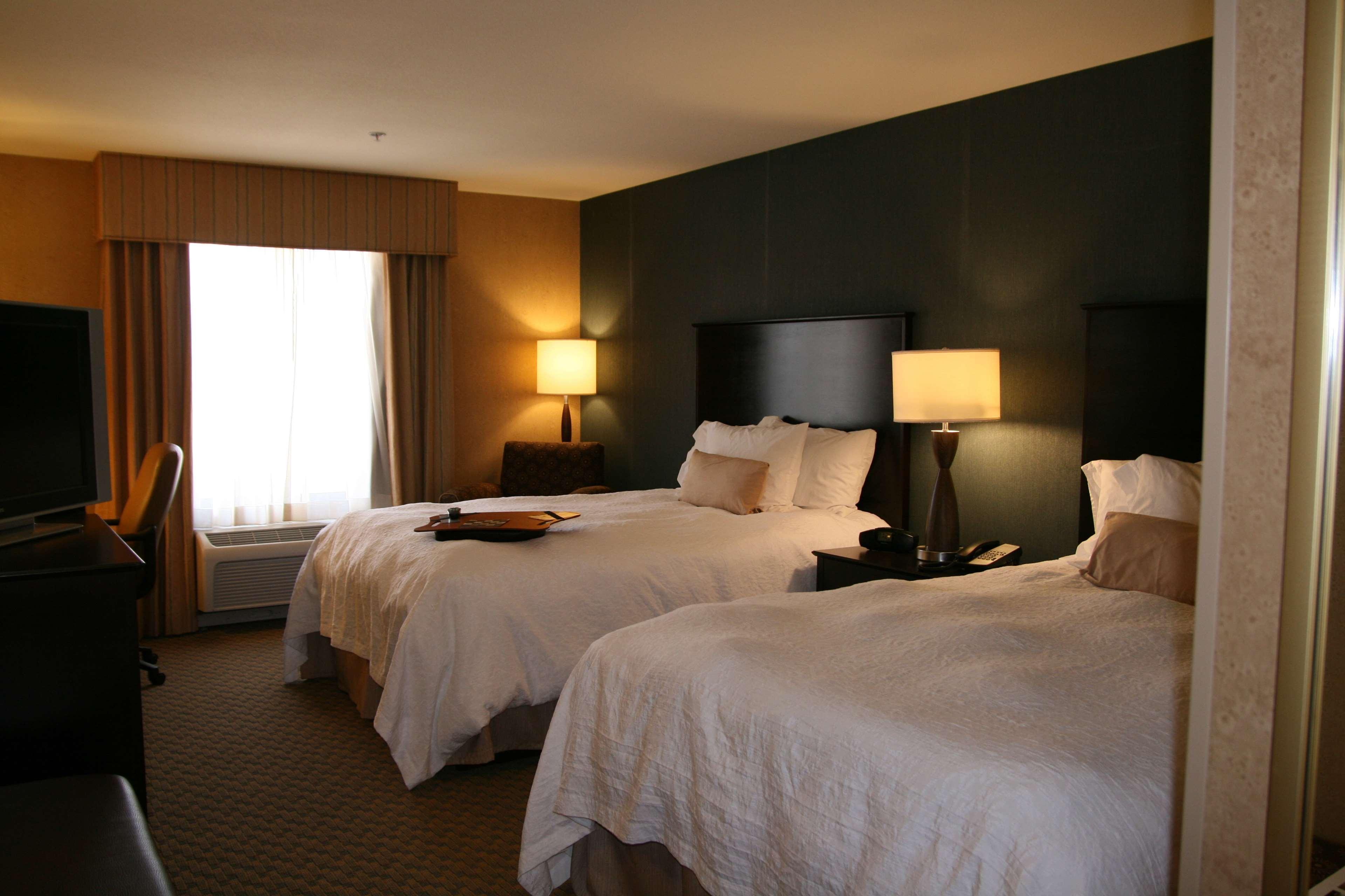 Hampton Inn And Suites Barstow Phòng bức ảnh
