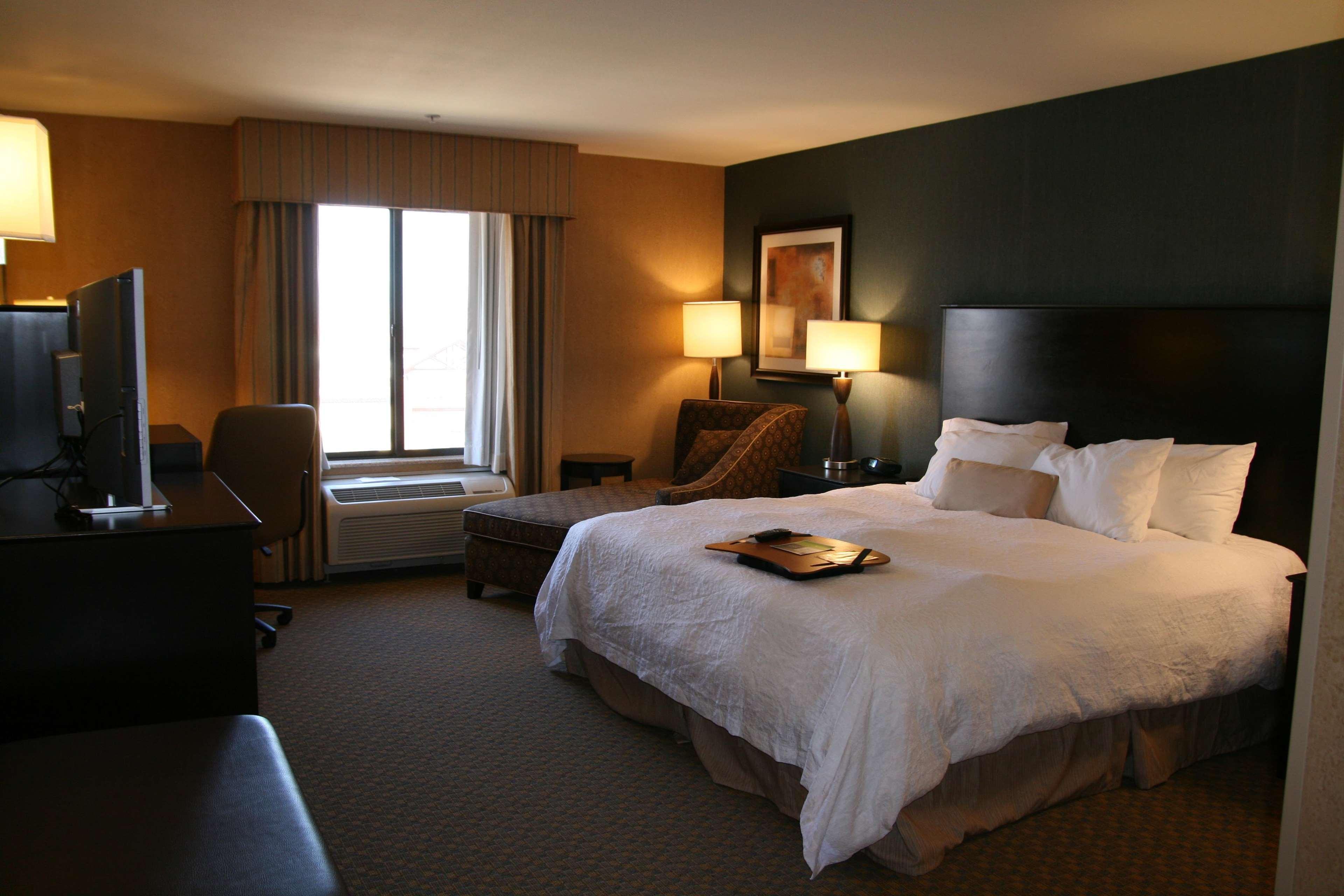 Hampton Inn And Suites Barstow Phòng bức ảnh